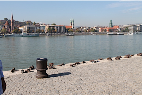 Monumento de los zapatos